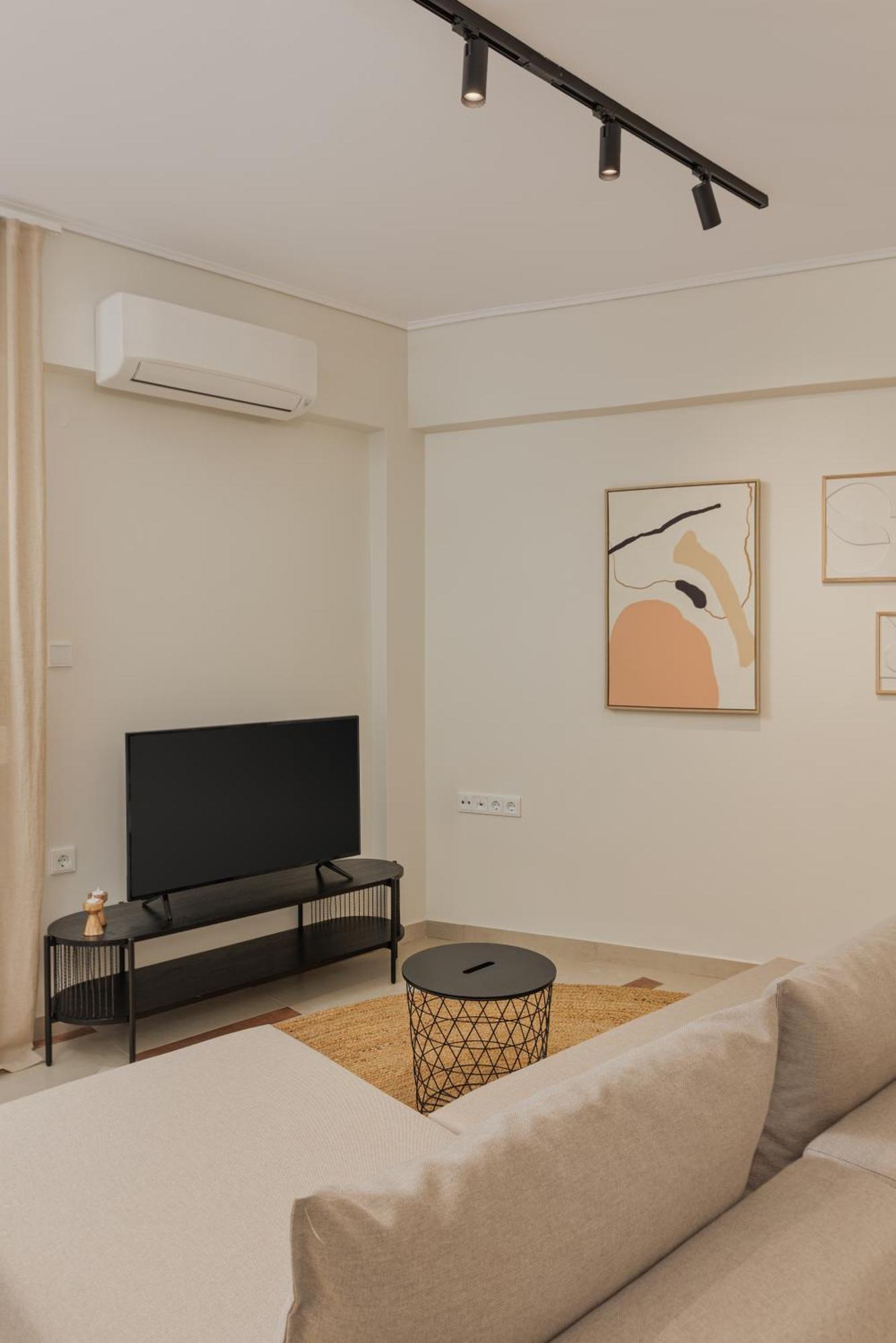 Cozy Central Flat In Ioannina Apartment Exterior foto
